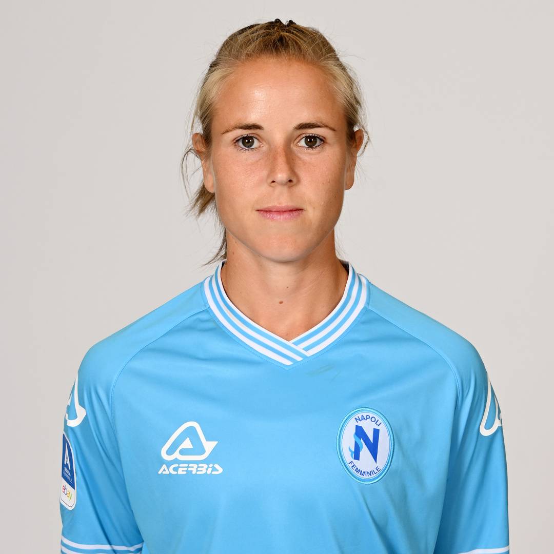 #22 Vivien Beil